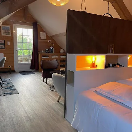 Au Presbytère De Couette-café 3*