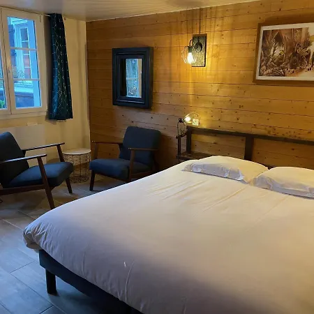 Au Presbytere De Bed and breakfast 3*