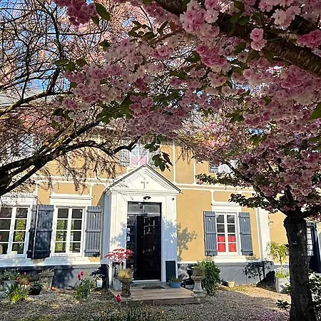 Au Presbytere De Bed & Breakfast Saigneville