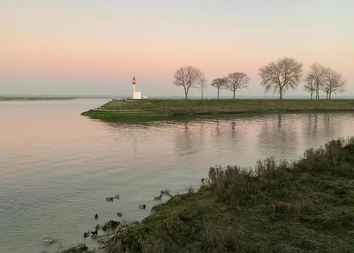 Au Presbytère De 3*